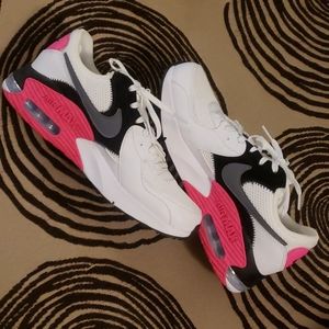 Nike Air Max Excee Women's running shoes wore once
